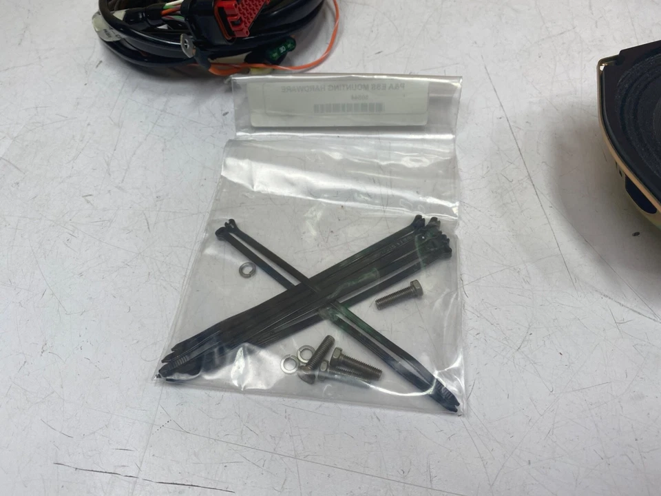 🔥Altavoz de radio sistema de sonido mejorado OEM Harley FLTR Road Glide 1999-2006 Foto 4 de 4