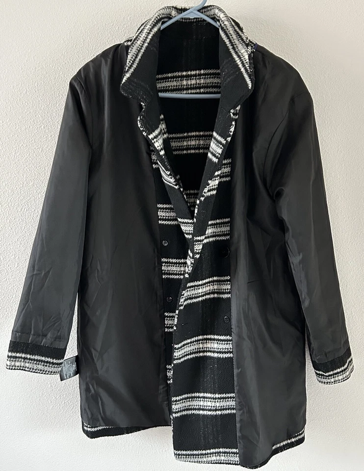 Abrigo para mujer Metaphor mezcla de lana a rayas negro/blanco talla S Foto 3 de 4