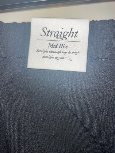 NWT Croft & Barrow Womens Black Stretch Mid Rise Pants Size 16 P/S - Picture 3 of 3