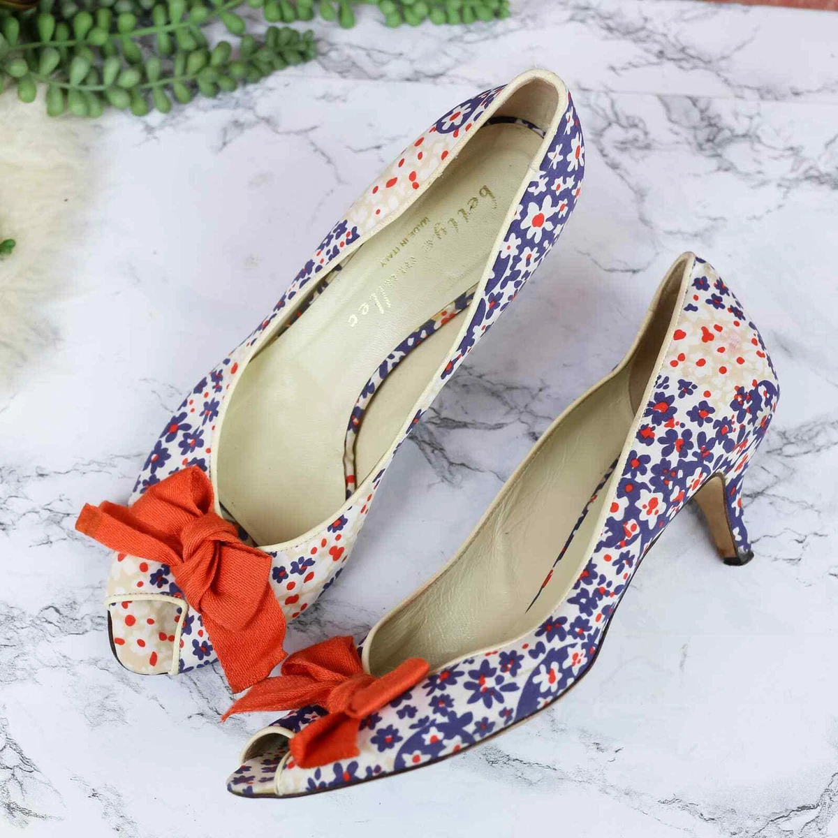 Colette Mid Heel Mule In Blue Floral Patent Leather | Larroude Premium Shoes