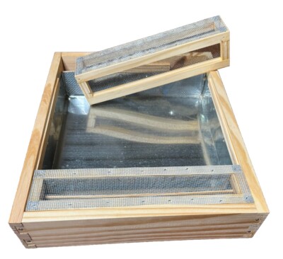 Pine 10 Frame Hive Top Feeder (Metal Tray with 2 Gallon Capacity) No Drowning