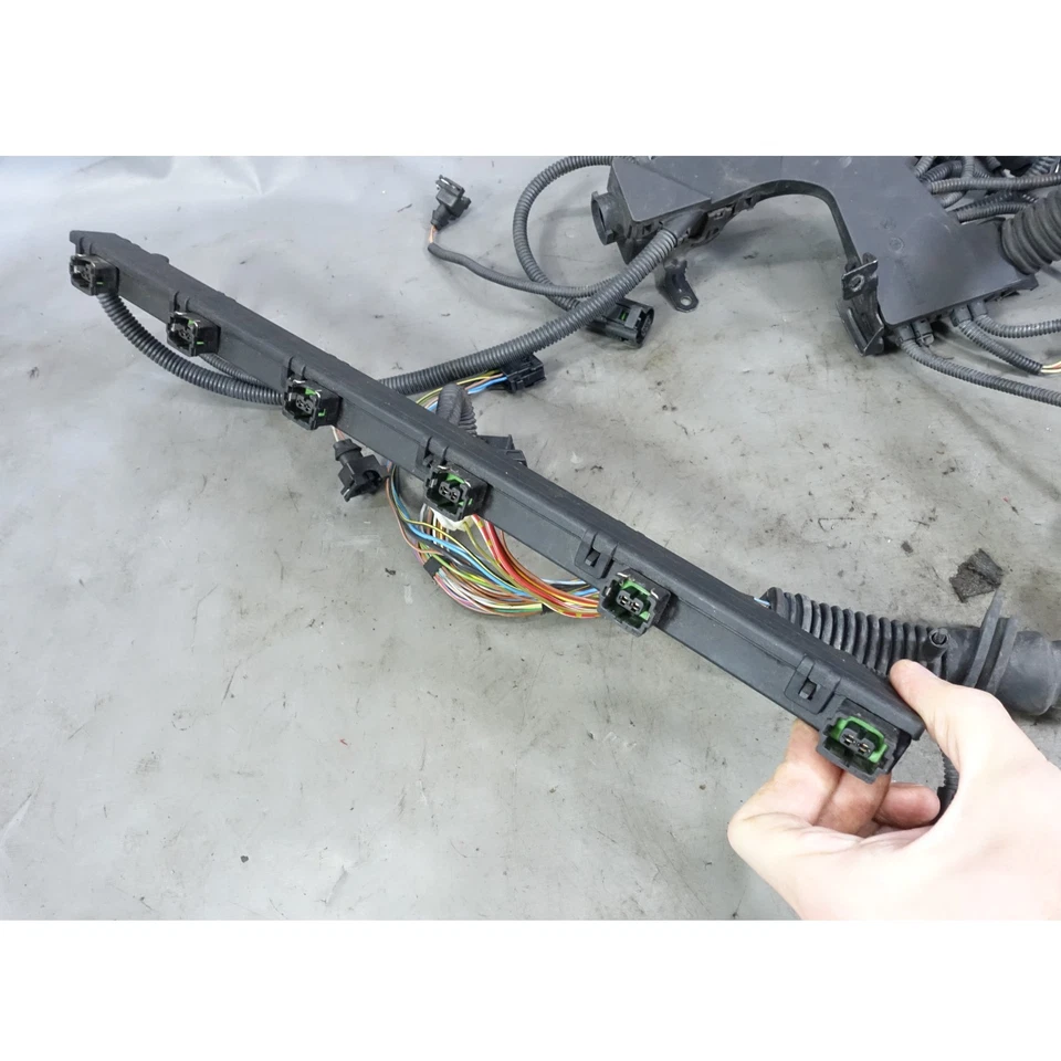 Arnés de cableado del motor temprano BMW E46 325i 330i M54 2001-2003 OEM mercado europeo Foto 3 de 4