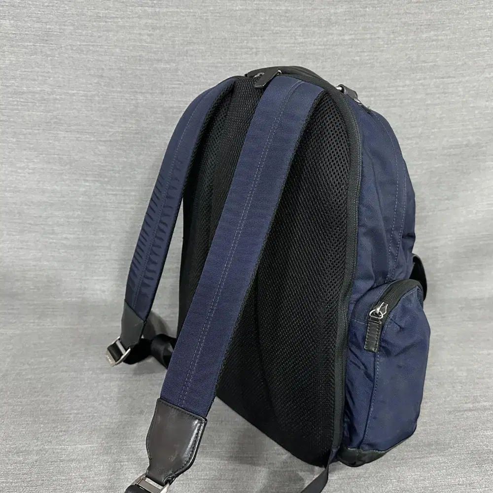 Coach men s backpack computer case authentic good… - image 3