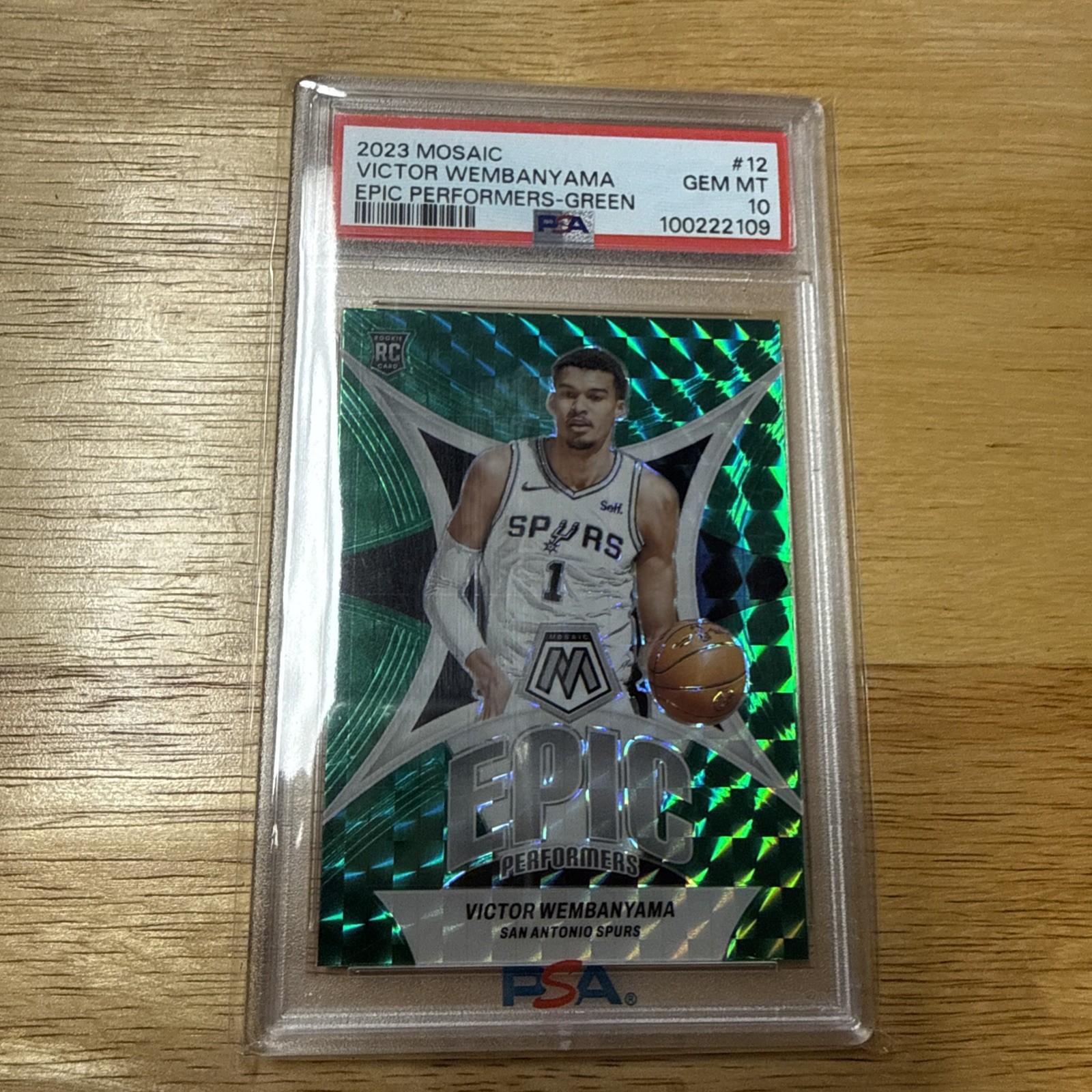 2023 Mosaic Epic Performers Green Victor Wembanyama Prizm #12 Spur Rookie PSA 10