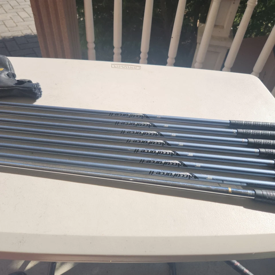 Juego de hierros de golf para mujer Golden Bear Accuforce II acero 4-9 más cuña y putter 8 piezas Foto 3 de 4