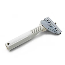 Wagtail Slimline Squeegee Handle: Smooth Pivot, Fast Window Cleaning