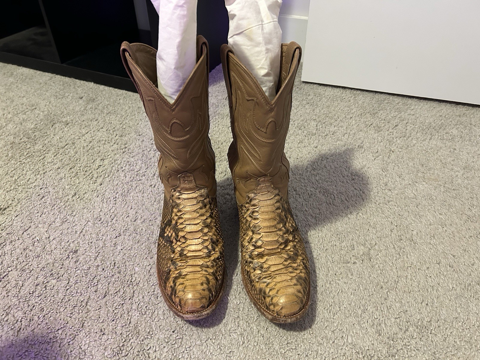 Tecovas Limited Edition Brady Python OG 8D - image 4