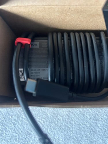 Lenovo 20V 3.25A 65W USB-C ADLX65YSCC3A TYPE-C with Usb-C Lan Adapter UK Plug - 第 2/2 張圖片