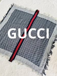 Gucci grande étole châle Gg soie coton