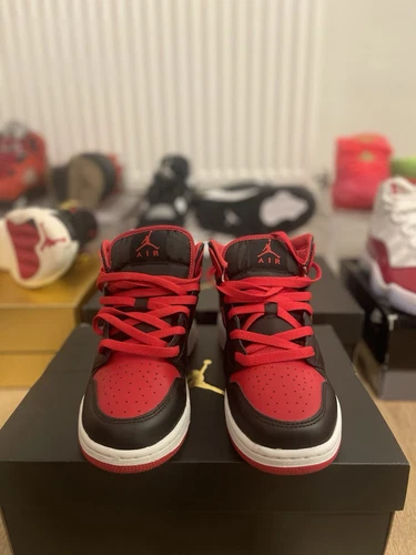 nike air jordan 1 mid gym rosse nere bianche