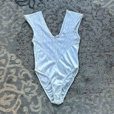 Vintage MW Nylon Lace Deep V-neckline Bodysuit White Medium