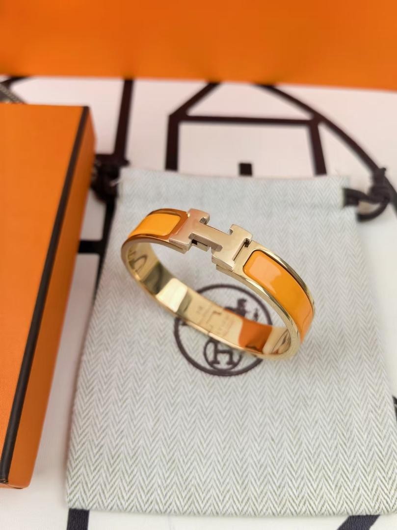 Hermes Enamel Click H Orange Bracelet Excellent Used No Box Auth