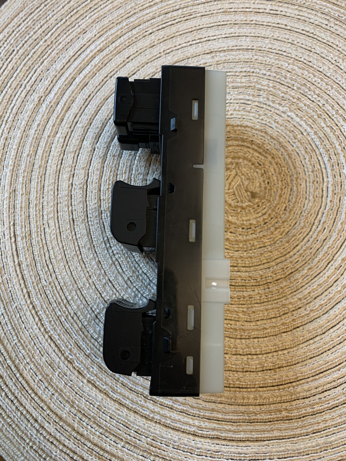Picture 3 of 4