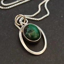 Vintage Eilat Necklace Modernist Minimalist Green Stone King Solomon Oval 18 VTG