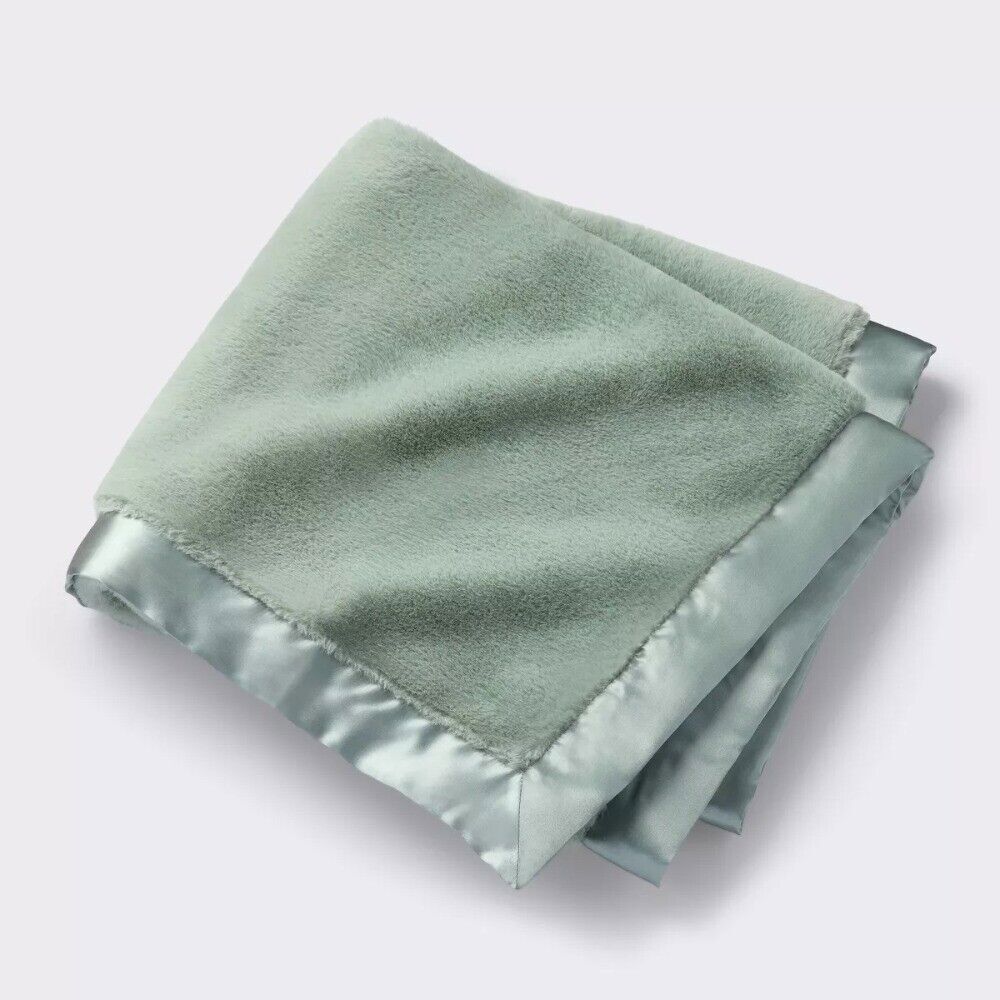 Green Solid Satin Edge Plush Blanket - Cloud Island Cozy Throw  