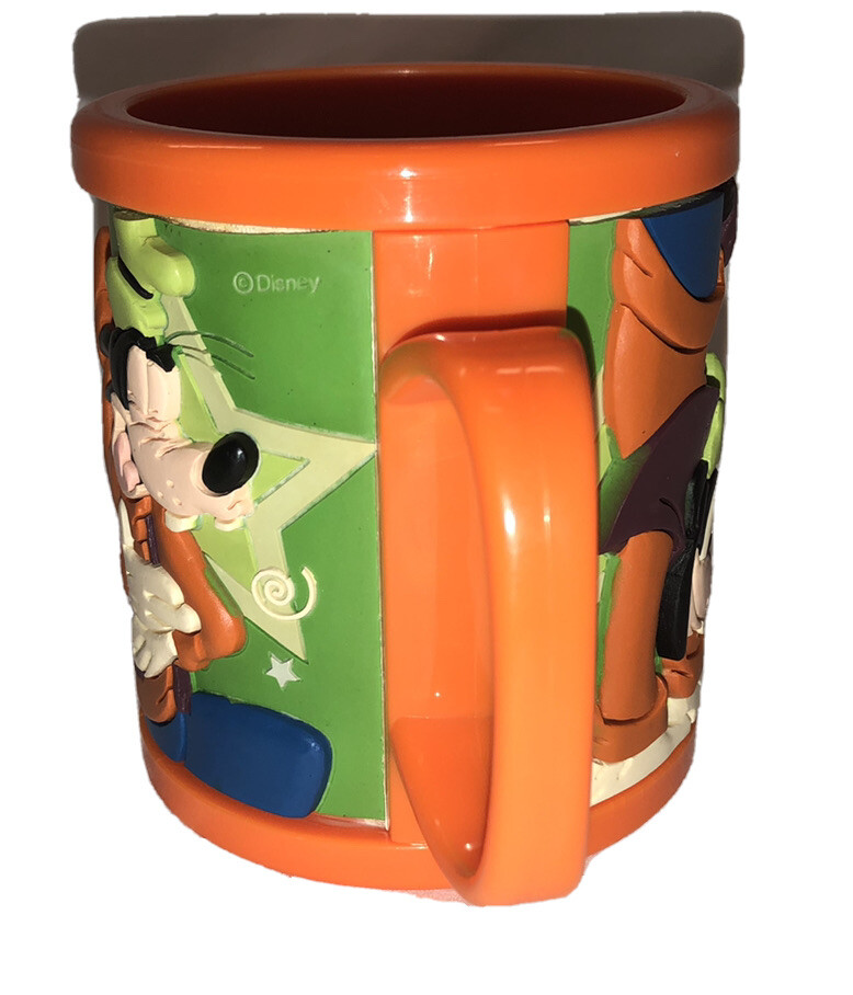 Vintage Walt Disneyland Goofy Orange Plastic 3D Rubber Mug Cup PL1