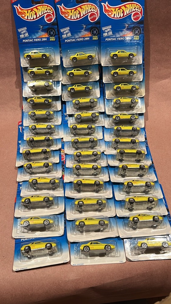 Hot Wheels, PONTIAC FIERO 2M4 #463 (1 Car)