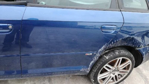 4F0951527D Lenkradkontrolle für AUDI A3 SPORTBACK (8PA) 2.0 TDI Ambition 1654977 - Bild 8 von 10