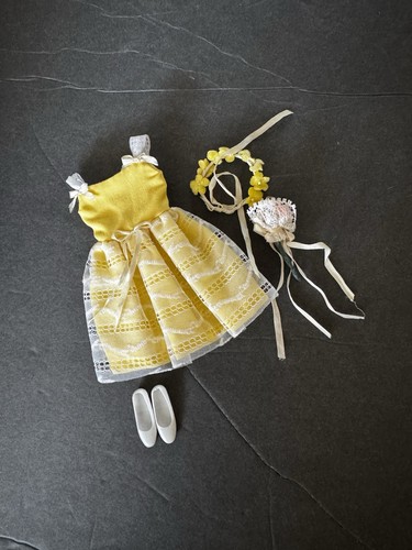 VINTAGE 1960's MATTEL BARBIE SKIPPER FLOWER GIRL #1904 OUTFIT NEAR COMPLETE
