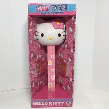 Hello Kitty Giant PEZ Candy Roll Dispenser / New In Box