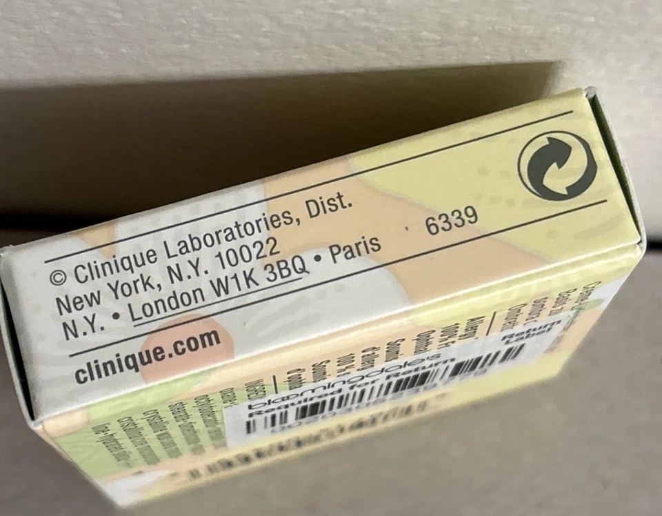 Clinique Touch Base for Eyes 10 Canvas 1g New in Box - Image 4 of 4