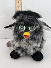 Mink FURBY Tiger Electronics With Tag No Box. See Video