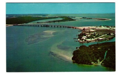 Fort Myers and Bonita Beaches Causeway vintage postcard unposted