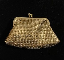 Whiting  Davis Gold Mesh Coin Purse W/ Kiss Lock 4  