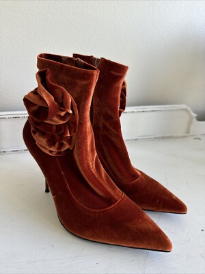 JEFFREY CAMPBELL FLORETTE STILETTO BOOTIE RUST CRUSHED VELVET SIZE 9.5 Flaw