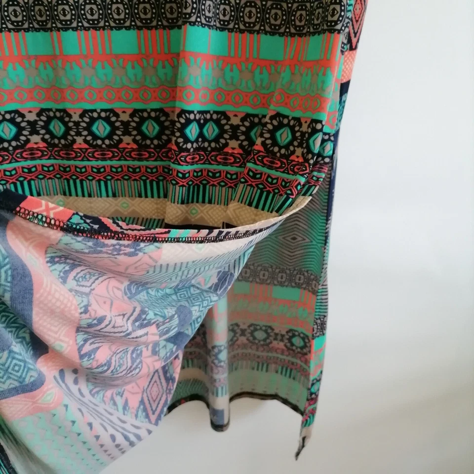 Maxi falda geométrica elástica con abertura acampanada lateral multicolor Vanity para mujer talla L Foto 4 de 4