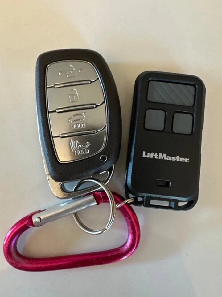 890MAX LiftMaster Universal Remote Mini Key Chain Garage Control*pack of 10*