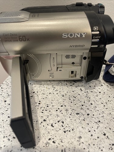 3-Sony HandyCam DCR-DVD650 NTSC Mini DVD Camcorder 60x Optical Zoom Untested - Picture 13 of 19