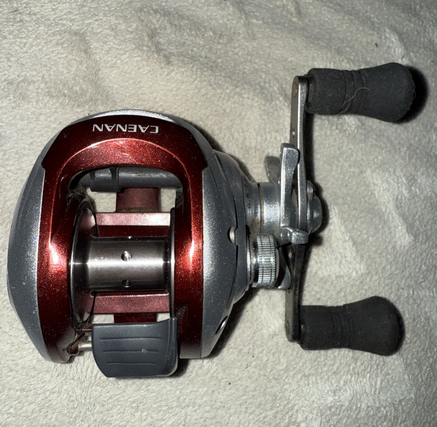 Shimano Caenan 100 Fishing Reel - 7 Bearings - 6.5:1 Gear Ra