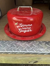 Bella Bug Metal Cake Carrier with Handle with Lid Vintage