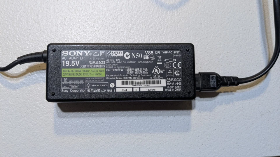 Notebook Sony VAIO i7 M640 - 6GB RAM - Radeon 5650 1GB - 250GB HD - Immagine 4 di 4