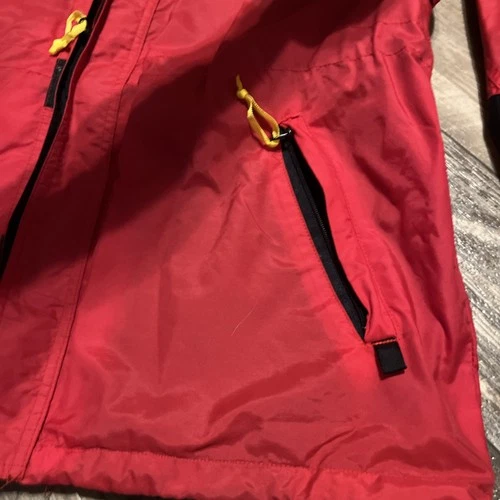 VINTAGE Marlboro Adventure Team Jacket Large Red Windbreaker Rain Hood See Pics image 6