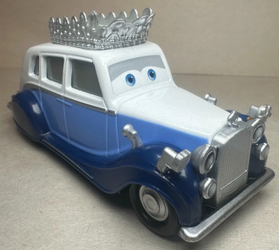 Disney Pixar Cars 2 The Queen Deluxe 1:55 Diecast FC Queen of England