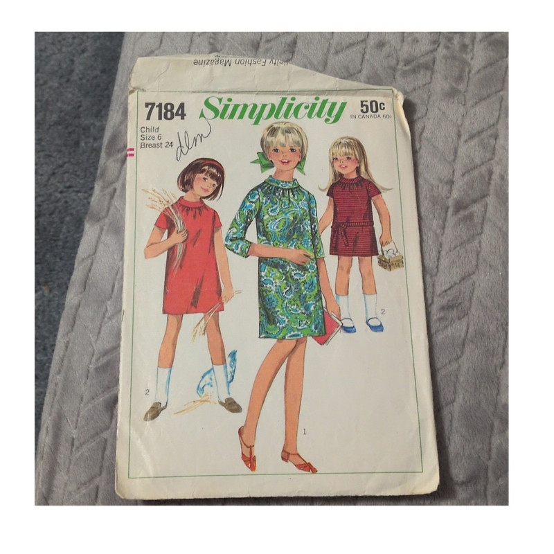 Simplicity 7184 Vintage Original Girls Child Sewing Pattern Dress. Size 6