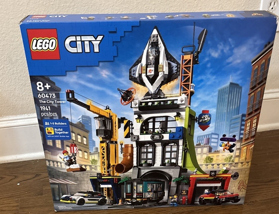 LEGO 60473 CITY: The City Tower 1941 pcs for Ages 8+ complete set New in Box