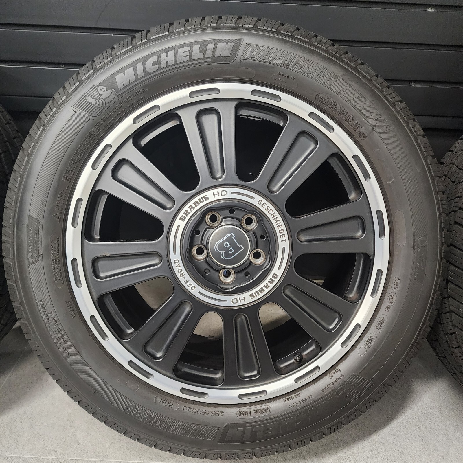 BRABUS HD offroad forged 20in wheels + tires. g63 g 4x4 squared