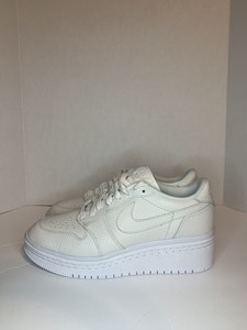 air jordan retro 1 low lifted