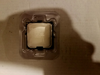 Intel Pentium 4 630+ 2MB L2 Cache 3.0 GHz Socket 775 CPU SL8Q7