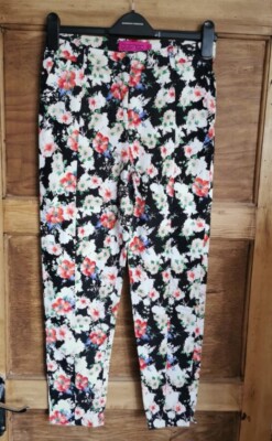 boohoo cigarette trousers Boohoo Black Floral Cigarette Trousers UK 10