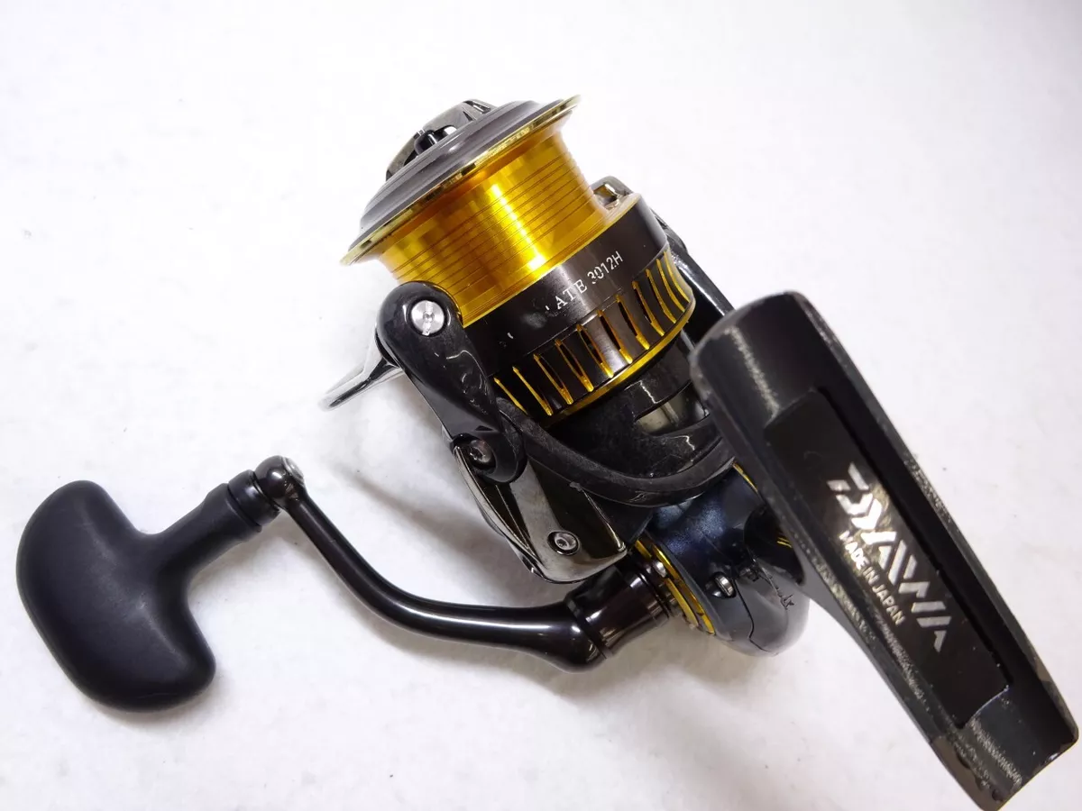 Daiwa 16 Certate 3012H Spinning Reel 5.6:1 Very Good from Japan