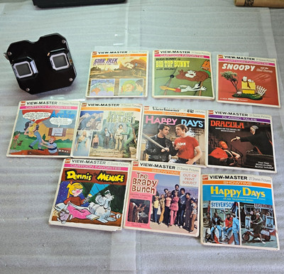 Sawyer's View-Master Viewer w/ Assorted GAF Reels Vintage 1975 MPN B544