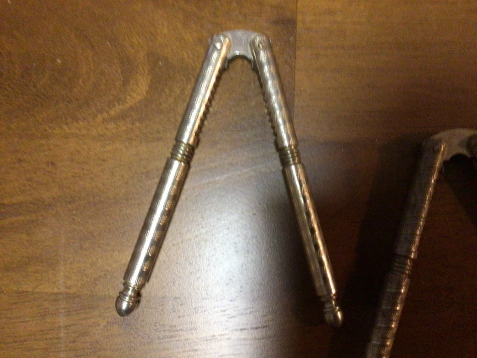 3 Vintage Nutcrackers HMQ And Unbranded All Approximately 5" Long - Image 4 of 4