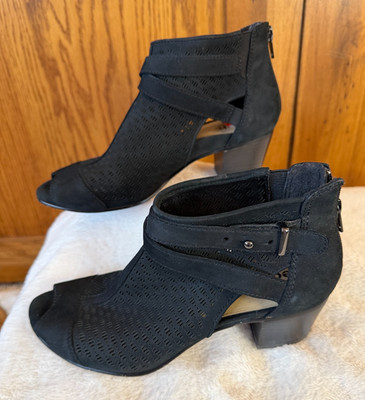 Earth Leros Gaia Black Suede Peep-Toe 2'' Heel Bootie Black Size 7