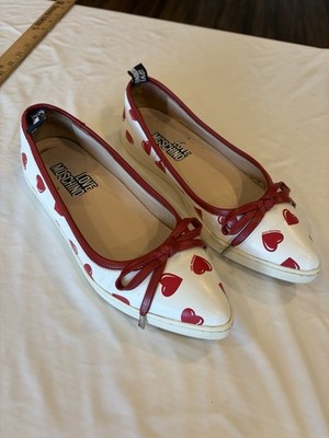 Women's Love Moschino ballet flats, white leather with red hearts Size 5-5.5