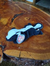 Ty Beanie Babies Stinky The Skunk Plush Toy