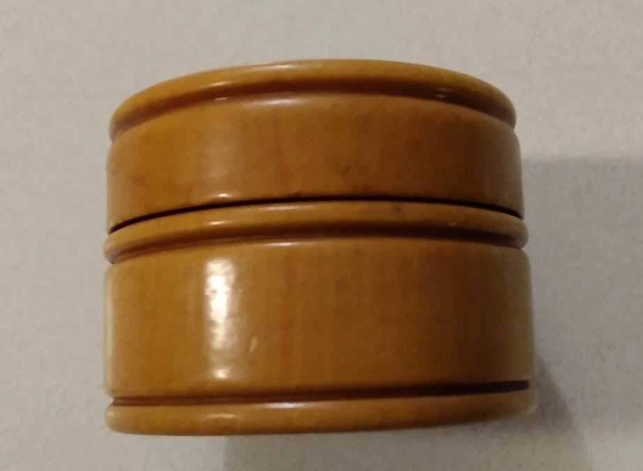 Vintage Rose Themed Wood Storage Container, 2.25"x1.5", Used. - Image 4 of 4